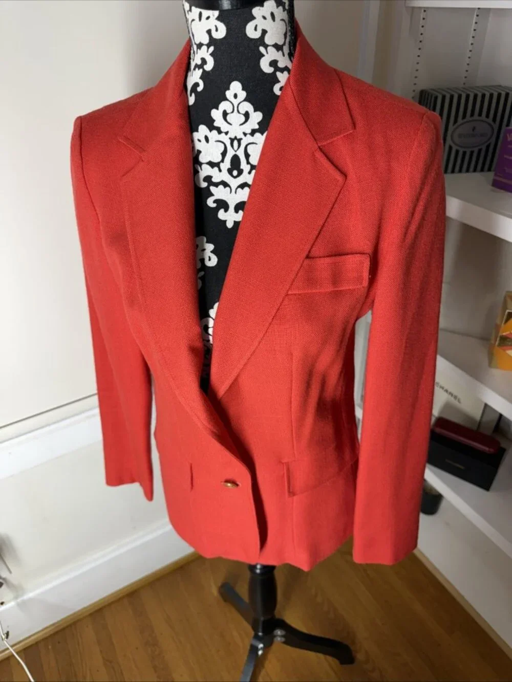 Vtg Red Gold Button Linen look Blazer Medium Coatree Preppy Coastal Super Nice